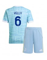 Otroške Nogometnih dresov Juventus Lloyd Kelly #6 Gostujoči 2025-26 Kratki rokavi (+ hlače)